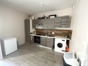 Apartment in Saint-Étienne (42100)