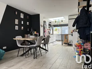 Townhouse at Loos (59120)