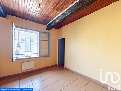 Townhouse in Valréas (84600)