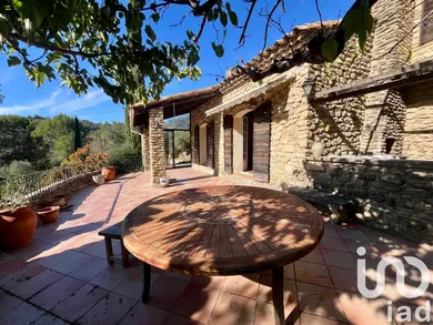 Maison à Salon-de-Provence (13300)