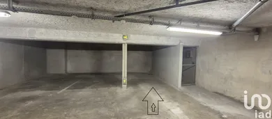 Apartment at Reims (51100)