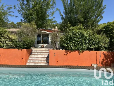 House at Meyreuil (13590)