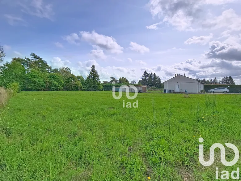 Terrain 1640 m² · à Ménétréol-sur-Sauldre · 1 640 m² · 15 000 €