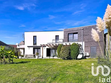 Maison traditionnelle à Corquilleroy (45120)