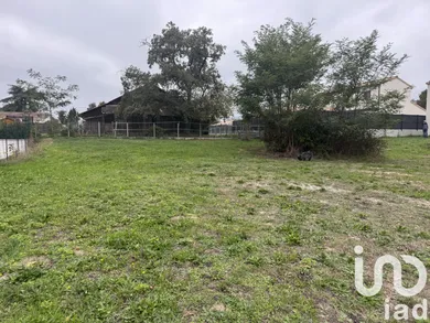 Building plot at Saucats (33650)