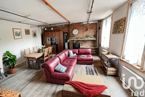 Maison traditionnelle à Ambarès-et-Lagrave (33440)