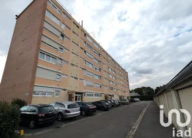 Apartment in Cambrai (59400)
