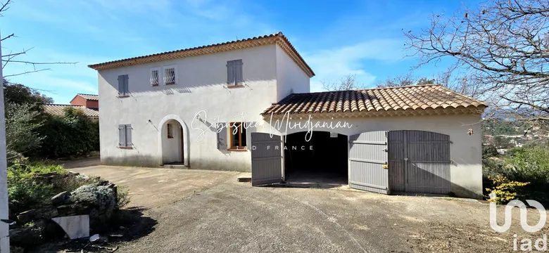Maison 5 pièces 170 m² · à Rocbaron · 170 m² · 420 000 €