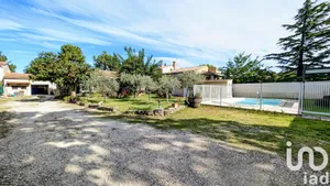 Maison à Robion (84440)