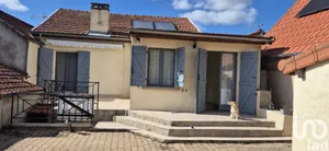 House at Escurolles (03110)