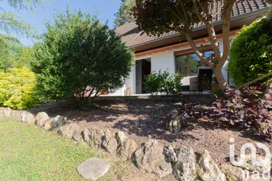 Maison traditionnelle à Vaux-sur-Seine (78740)