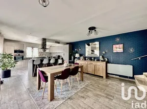 House in Les Clayes-sous-Bois (78340)