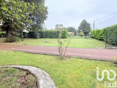 Building plot at Pessac (33600)