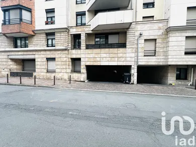 Parking in Charenton-le-Pont (94220)
