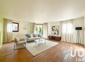 Apartment at Issy-les-Moulineaux (92130)