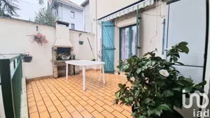 Apartment at Saint-Étienne (42100)