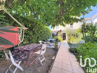 Maison traditionnelle à Le Soler (66270)