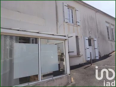 House at La Caillère-Saint-Hilaire (85410)