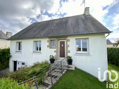 Maison traditionnelle à Pleudihen-sur-Rance (22690)
