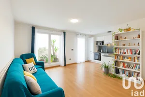 Apartment at Bobigny (93000)