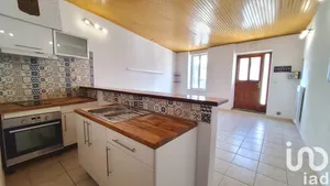 House at Saint-Gilles (30800)