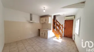 House at Saint-Gilles (30800)