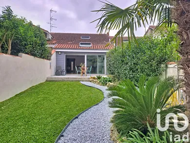 Townhouse at Grenade-sur-l'Adour (40270)