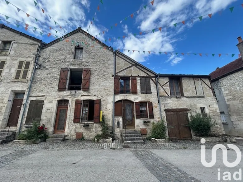Maison 4 pièces 106 m² · aux Riceys · 106 m² · 71 500 €