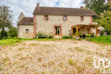 House at Montjavoult (60240)