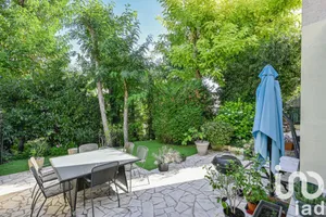 House at Rueil-Malmaison (92500)