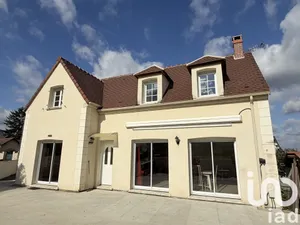 Pavillon à Pontpoint (60700)