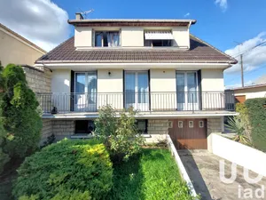 Maison traditionnelle à Tremblay-en-France (93290)