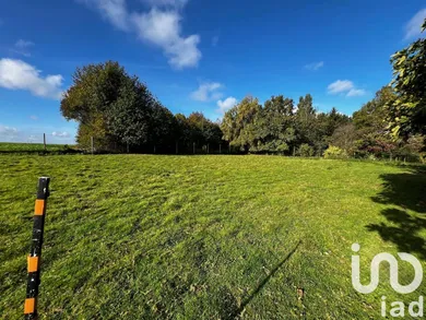 Terrain à bâtir à FRENELLES-EN-VEXIN (27700)