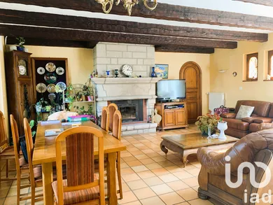 Maison à Caudan (56850)