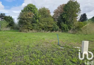 Terrain à bâtir à Saint-Just-Luzac (17320)