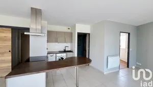 Apartment in La Rochelle (17000)