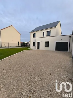 Maison traditionnelle à Boigny-sur-Bionne (45760)