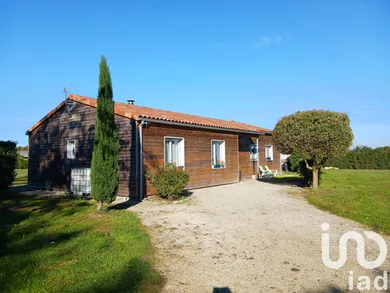 Maison de campagne à Joussé (86350)