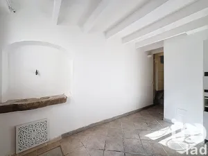 Maison de village à Nizas (34320)