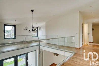 Mansion in Argenteuil (95100)