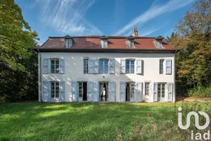 Mansion at Claix (38640)