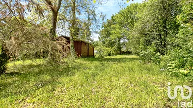 Terrain à bâtir à Montigny-Lencoup (77520)
