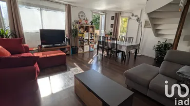 Appartement à Roissy-en-Brie (77680)