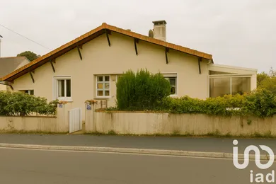Village house in Lys-Haut-Layon (49310)
