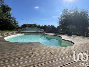 Maison de village à Brux (86510)