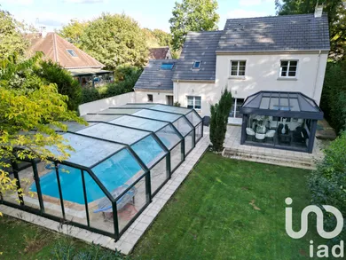 Maison traditionnelle à Sucy-en-Brie (94370)