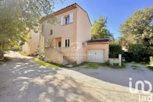 House at Fuveau (13710)