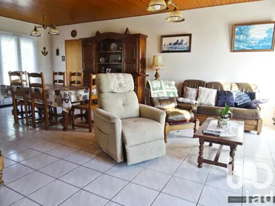 Maison à Aiffres (79230)