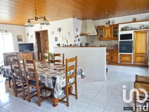 House in Aiffres (79230)