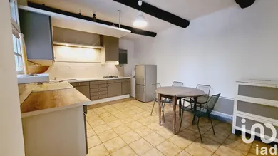 Apartment in Loriol-du-Comtat (84870)